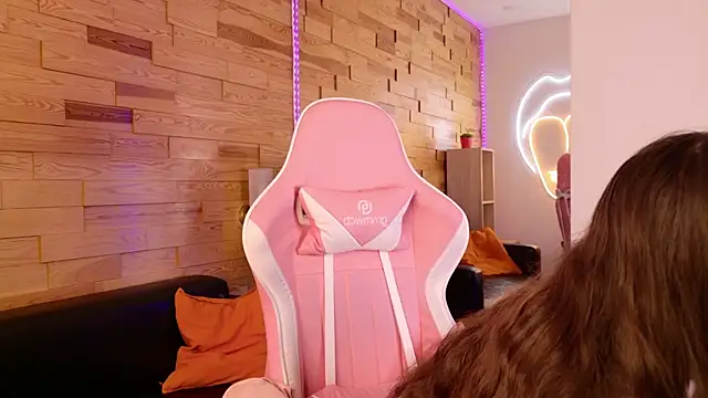 LilaMccoy webcam