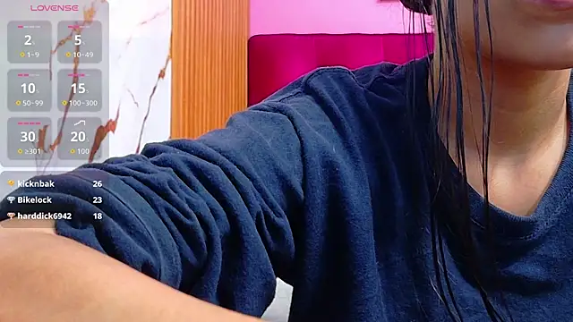 yourcuteneighbourr webcam