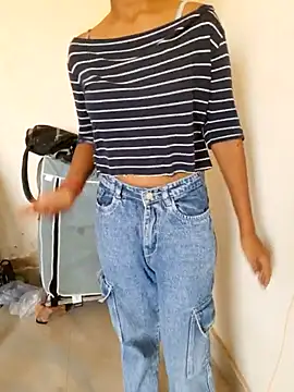 Navya6879 webcam