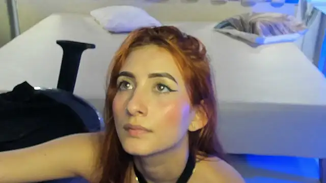 ValerySkinnyy webcam