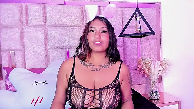 tinna_noa webcam