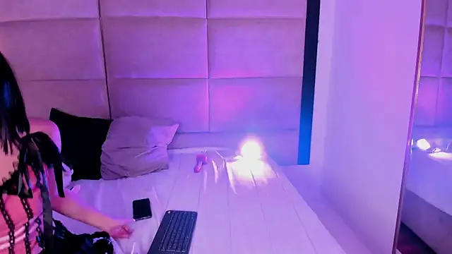 HikariBloom webcam
