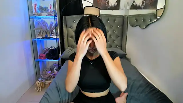 reighnempress webcam