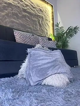 Isa__Blanc webcam