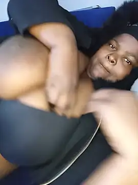 ChubbyLucia webcam