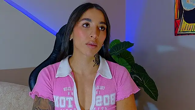 KAYLA_BATISTA webcam