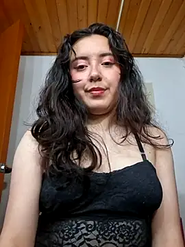 Emi_chik webcam