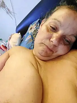 IvettkeXXX webcam