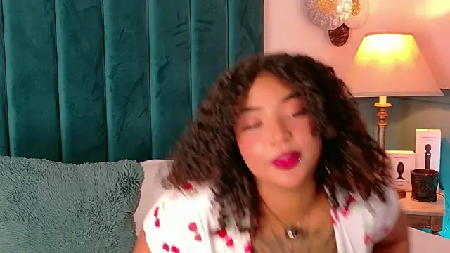 Cristal-Jonnes webcam