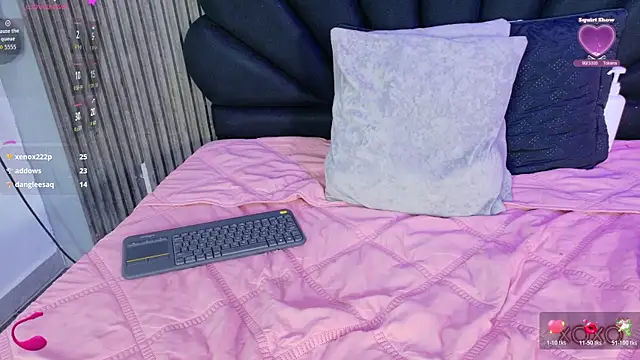 vicky_lopez webcam