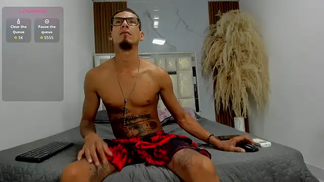 Alejandro_Zamora webcam