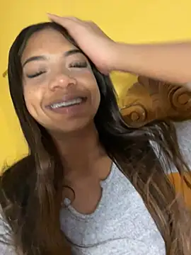 robinzitah (F teen) - Peitos + Cuspe/ Boobs + Spit 🍒 💦