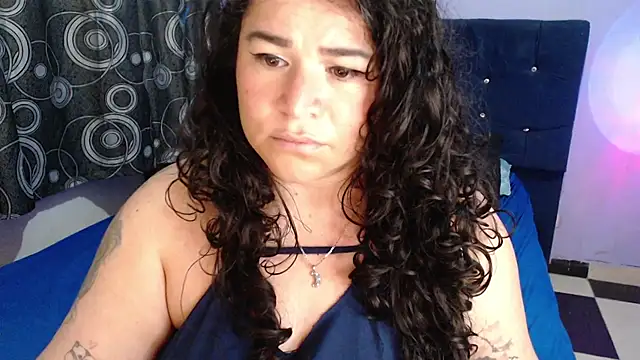 ANGELIQUE_KLANE webcam