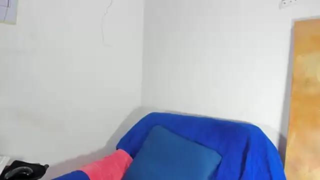 helena_copper_ webcam