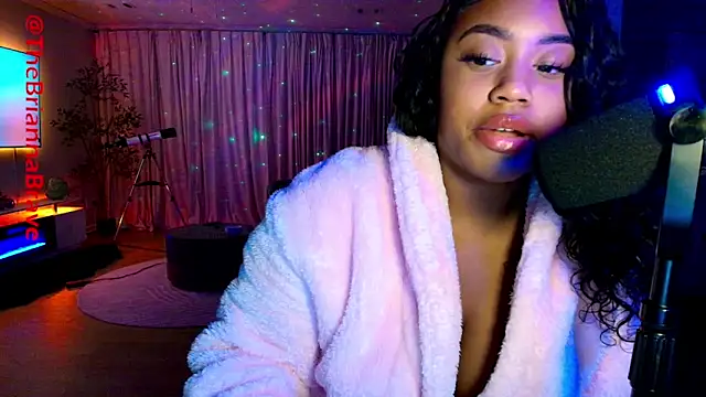 BriannaBrave webcam