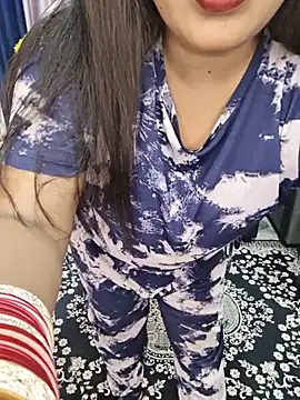 Curvy_Nayara webcam