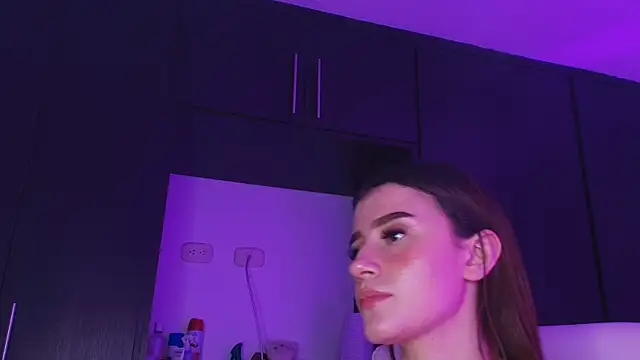 TinaJonnes_ webcam