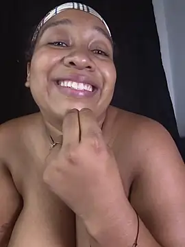 Yera_brown69 webcam