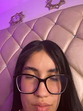 Lucy_engel webcam