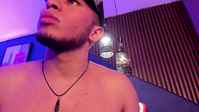TomasDuquee webcam