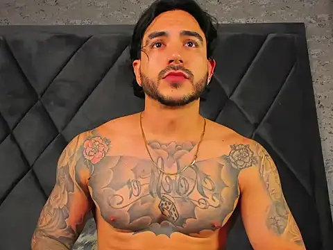 DanteDonovan_ webcam