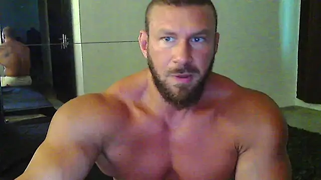 muscularkevin webcam
