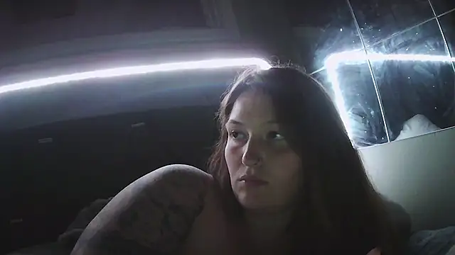 Angelk43 webcam