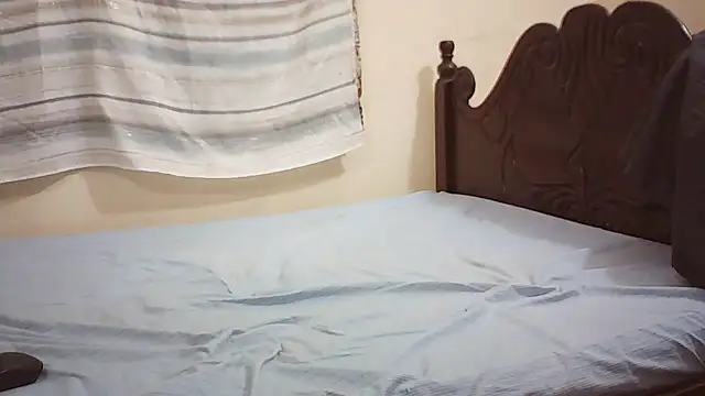 emmyteaz1 webcam