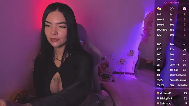 Kiity- live cam on StripChat