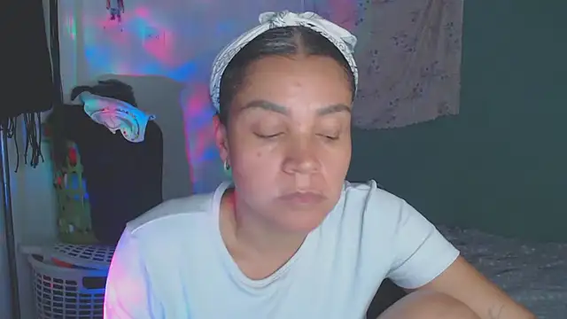 shayna_cute webcam