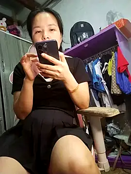Ivy_Trix2 webcam