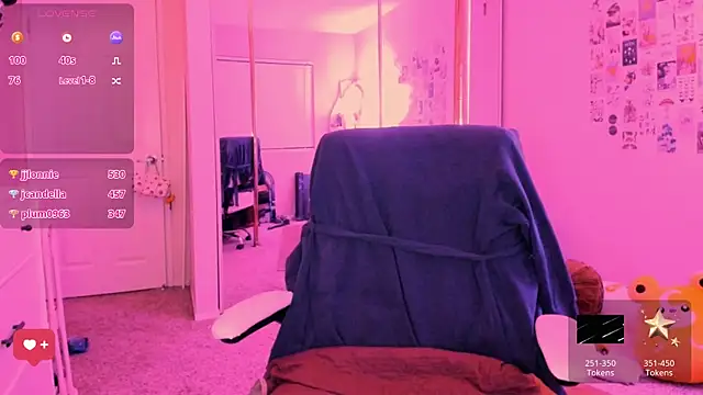 Evie-Luna webcam