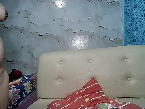 Rainbow_candy24 webcam