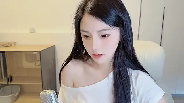 holo_love webcam