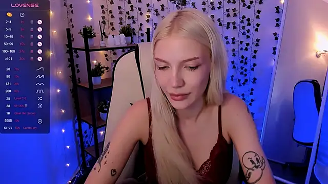 AnyaTaylor_
