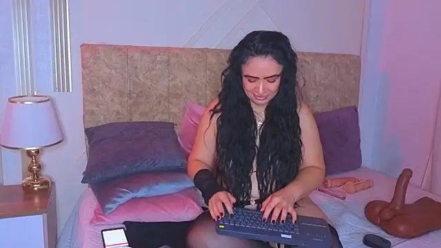 angelinarouse_