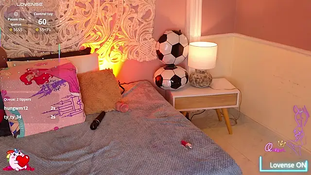 MalaikaBrown webcam