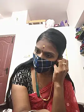 Tamil_Yalini12 live cam on StripChat