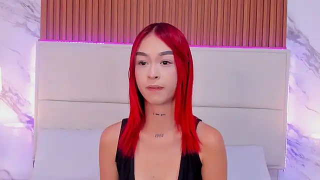 _bella_rossee_ live cam on StripChat