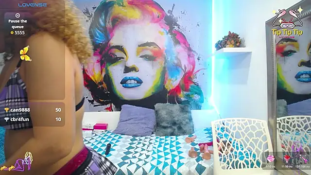 thalia_mills19 webcam
