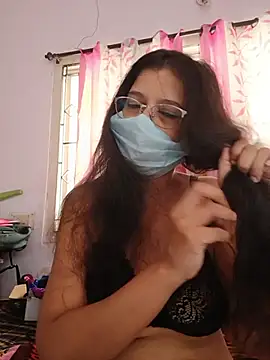 thanusi_2 webcam