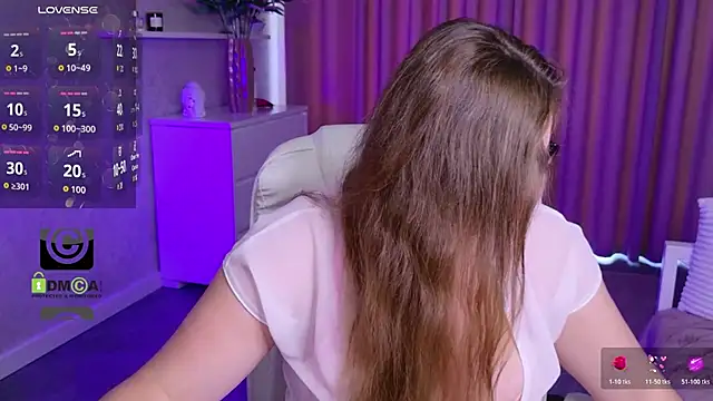 Watch KellyKleine live on EroticFlix - High definition streams