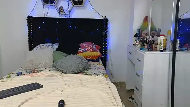 charlotte_077 webcam