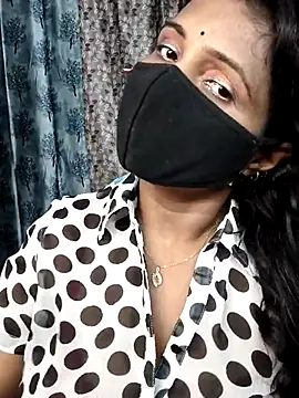 Hotty_Kavita webcam