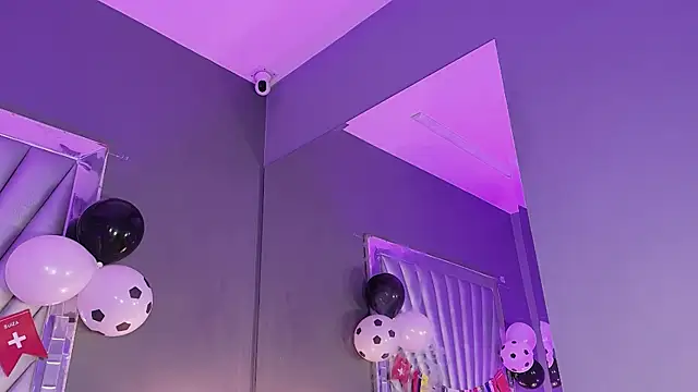 HatsaJones webcam