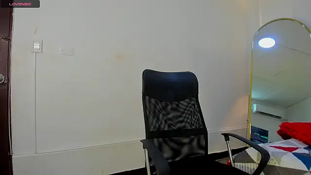 charlotte_dante212 webcam