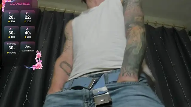 James2Inked webcam