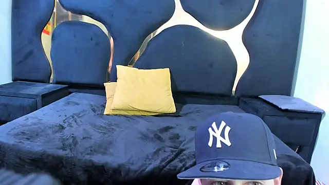 Duoluxury webcam