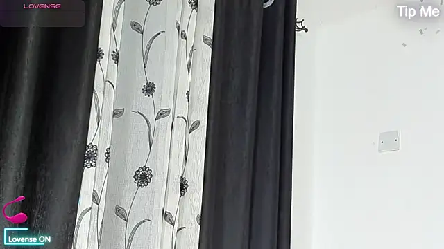 CERTIFIED_SQUIRTER webcam