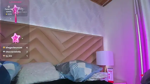 _carla_rosee webcam